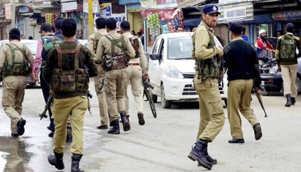 Kashmir Police-700.jpg